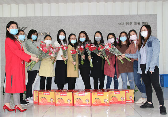 祝全體女職工“三八”婦女節(jié)快樂！