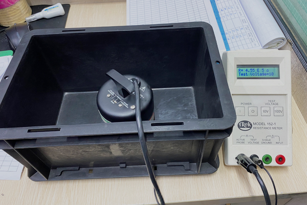 電子廠防靜電產(chǎn)品測試第三方檢測機構.jpg
